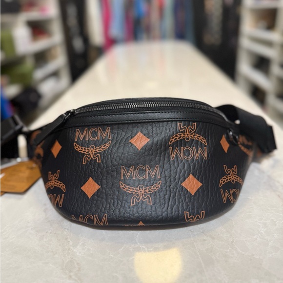 MCM leather Fursten Belt Bag New with tag dust bag - Picture 1 of 12